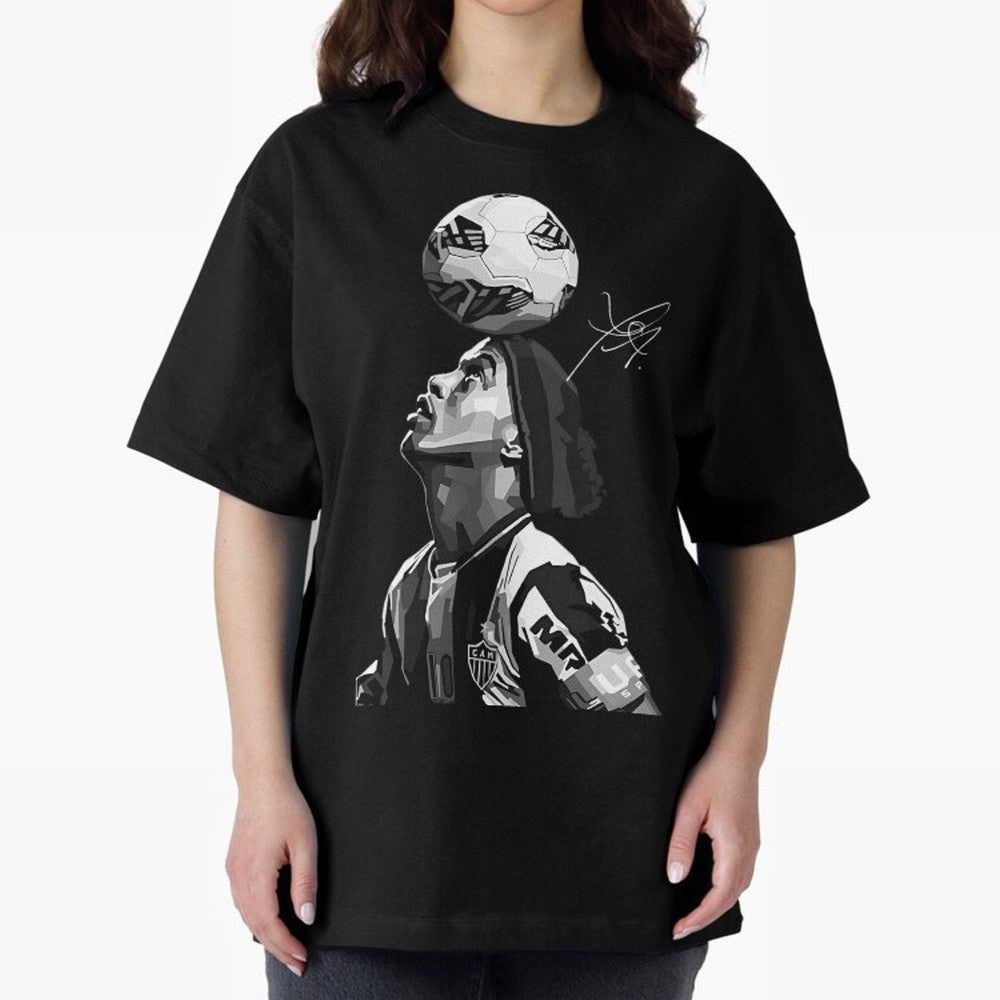 Ronaldinho - black white Oversized T-Shirt Show Fan Pride Across FIFA World Cup 2026 USA Canada Mexico Spirit, Driven by England, Messi, Supporter Pride, Iconic Celebrations, Legendary Names and Global Match Day Energy; Great for Watch Parties,