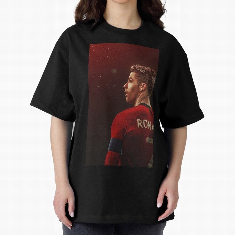Art Ronaldo Wallpaper Oversized T-Shirt Show Your Stadium Side during FIFA World Cup 2026 USA Canada Mexico Connected to CR7 and Messi, Germany Energy, Retro Football Energy, Iconic Rivalries, Trophy Chase Drama and Stadium Atmosphere; Ideal for
