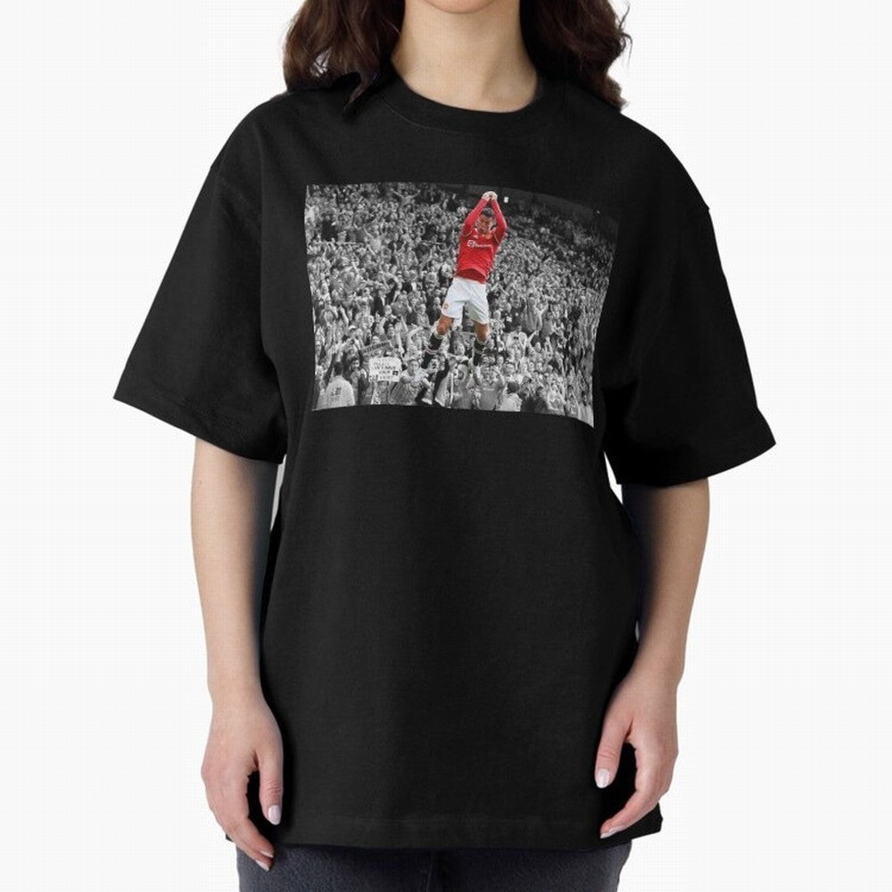 CR7 celebration Oversized T-Shirt Bring Stadium Energy to FIFA World Cup 2026 Highlighting Messi, Brazil, Portugal and Argentina Energy, Championship Spirit, Famous Goals, Roaring Crowds and International Football Unity; Ideal for Passionate Fans