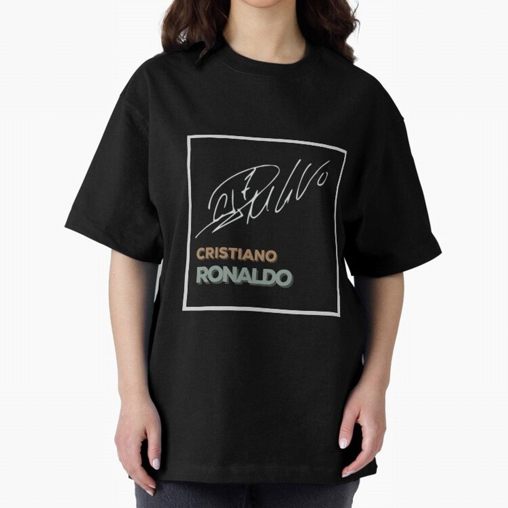 SIUUU - Cristiano Ronaldo CR7 Best Seller Oversized T-Shirt Live for the Drama of Match Day Hype around FIFA World Cup 2026, Messi, Netherlands, Sports Nostalgia, International Competition, Famous Players and Unforgettable Victories; Ideal for Fans