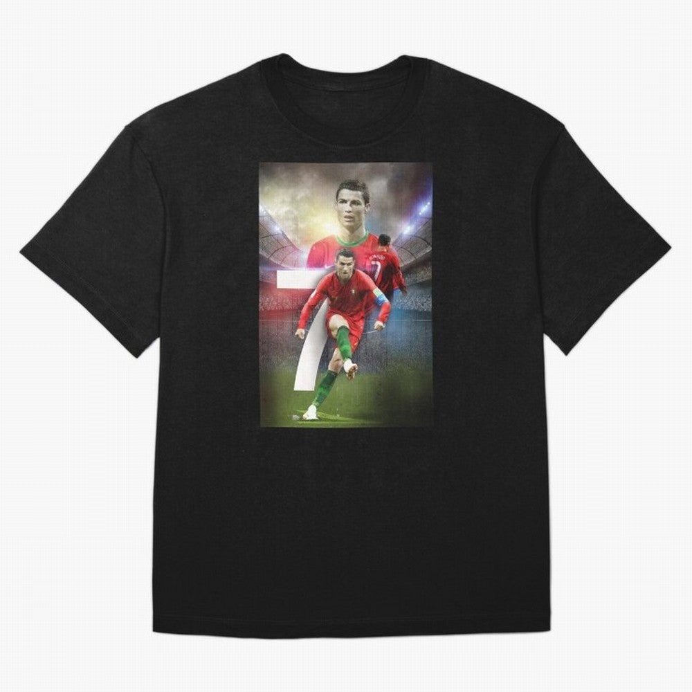 Cristiano Ronaldo Manchester United 4 Oversized T-Shirt Honor Football Greatness during FIFA World Cup 2026 Group Stage for Fans of Mbappe and England, Bringing Retro Football Energy, Iconic Rivalries, Trophy Chase Drama and Stadium Atmosphere;