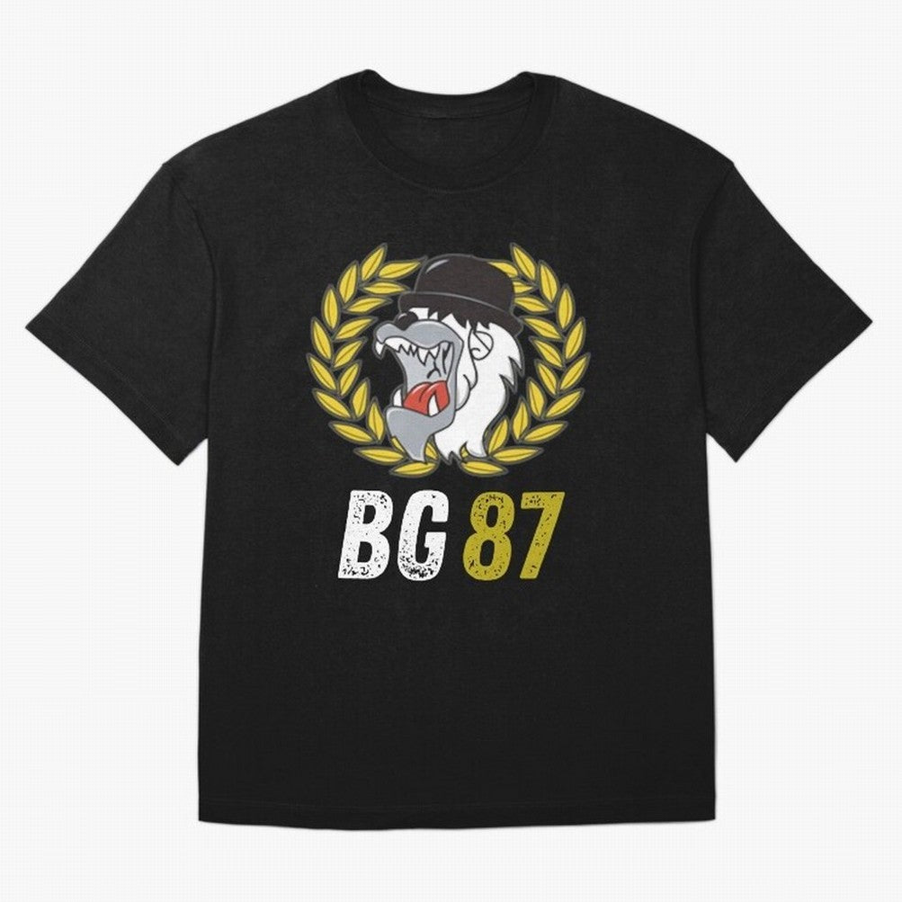 mala suerte 87 (hinchas del lyon) Camiseta esencial Oversized T-Shirt Feel the Trophy Chase of the FIFA World Cup 2026 Journey through Messi, CR7 and Mbappe Highlights, Spain Pride, Stadium Memories, Football Loyalty, International Chants and
