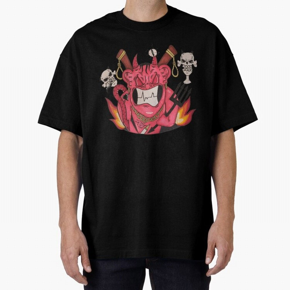 Devil Graffit Oversized T-Shirt Show Fan Pride Across the FIFA World Cup 2026 Journey through Cristiano Ronaldo Highlights, Spain Pride, Retro Football Energy, Iconic Rivalries, Trophy Chase Drama and Stadium Atmosphere; Built for Supporters