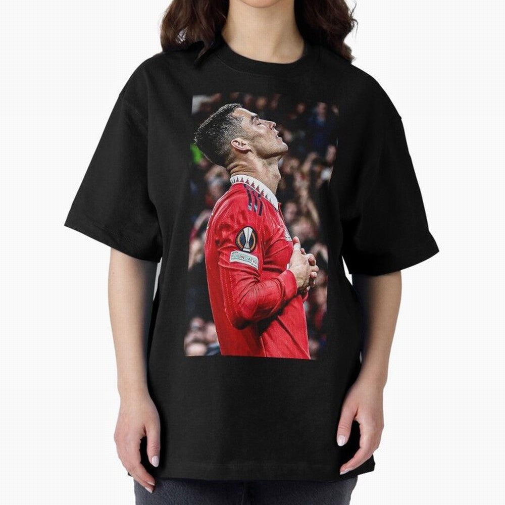 Cristiano Ronaldo CR7 Oversized T-Shirt Celebrate Football Heritage in FIFA World Cup 2026 Group Stage Made for Messi, CR7 and Mbappe, Brazil, Portugal and Argentina Energy, Champion Mindset, Group Stage Buzz, Knockout Tension and Passionate Fan