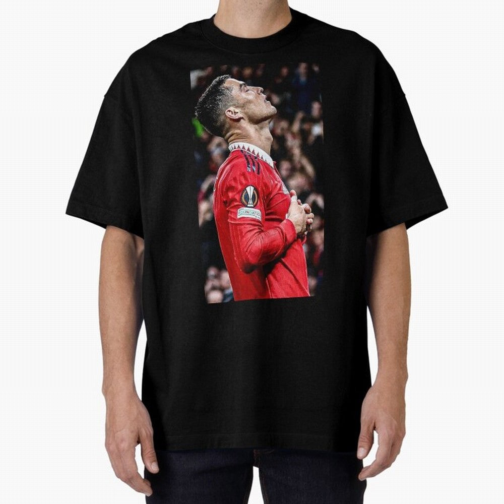 Cristiano Ronaldo CR7 Oversized T-Shirt Celebrate Football Heritage in FIFA World Cup 2026 Group Stage Made for Messi, CR7 and Mbappe, Brazil, Portugal and Argentina Energy, Champion Mindset, Group Stage Buzz, Knockout Tension and Passionate Fan