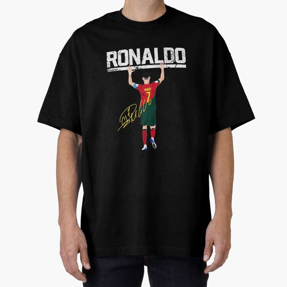 Cristiano Ronaldo Portugal Jersey -The Farewell Oversized T-Shirt Capture FIFA World Cup 2026 USA Canada Mexico Spirit, Centered on England, France and Netherlands, Messi, CR7 and Mbappe, Football History, Final Match Energy, Crowd Noise and Once