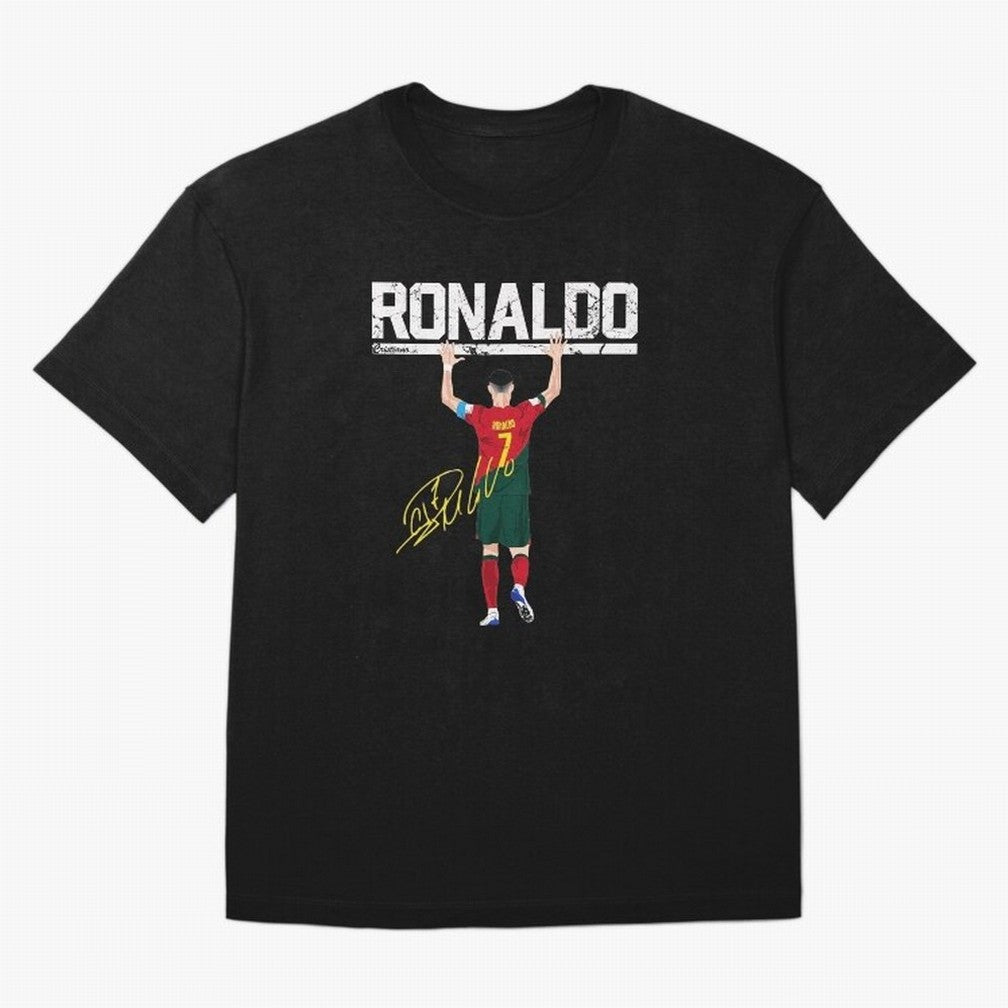 Cristiano Ronaldo Portugal Jersey -The Farewell Oversized T-Shirt Capture FIFA World Cup 2026 USA Canada Mexico Spirit, Centered on England, France and Netherlands, Messi, CR7 and Mbappe, Football History, Final Match Energy, Crowd Noise and Once