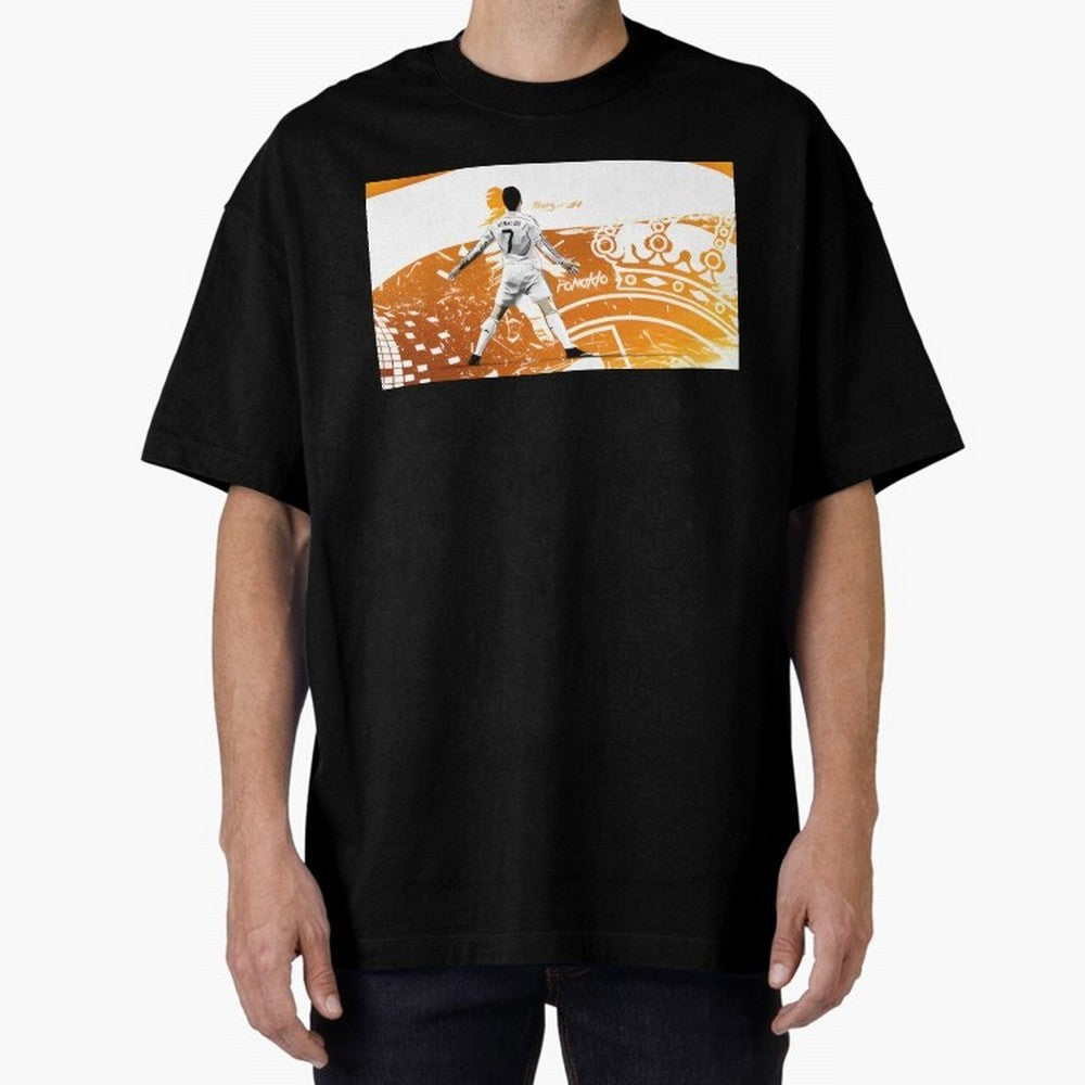 Cristiano Ronaldo Oversized T-Shirt Capture FIFA World Cup 2026 Group Stage Spirit, Centered on England, Messi, CR7 and Mbappe, Vintage Soccer Flavor, Modern Football Stars, National Flags and Final Night Emotion; Ideal for Passionate Fans Who Love
