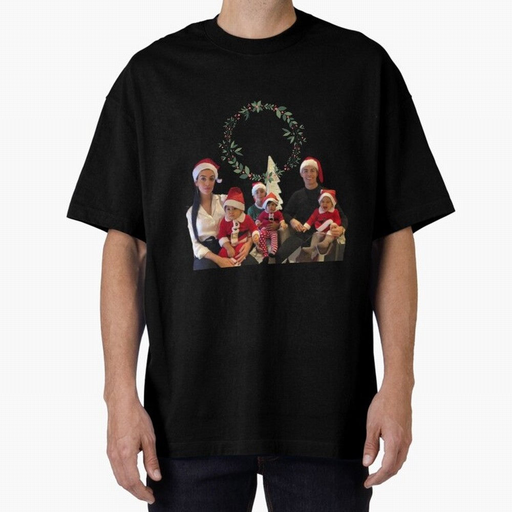 Cristiano ronaldo siuuu familly - siuuu Merry Christmas Oversized T-Shirt Get Ready for FIFA World Cup 2026 for Fans of CR7 and Messi and Argentina and Brazil, Bringing Football History, Final Match Energy, Crowd Noise and Once in a Lifetime