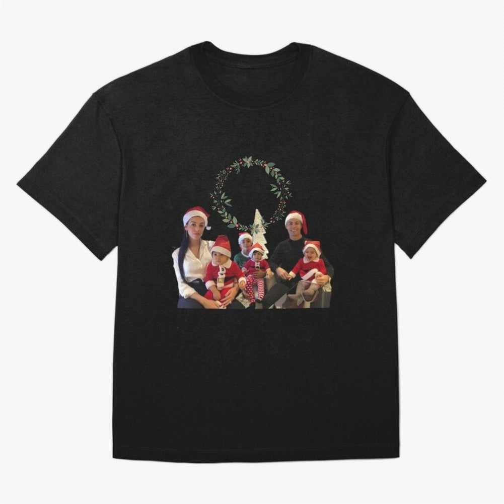 Cristiano ronaldo siuuu familly - siuuu Merry Christmas Oversized T-Shirt Get Ready for FIFA World Cup 2026 for Fans of CR7 and Messi and Argentina and Brazil, Bringing Football History, Final Match Energy, Crowd Noise and Once in a Lifetime