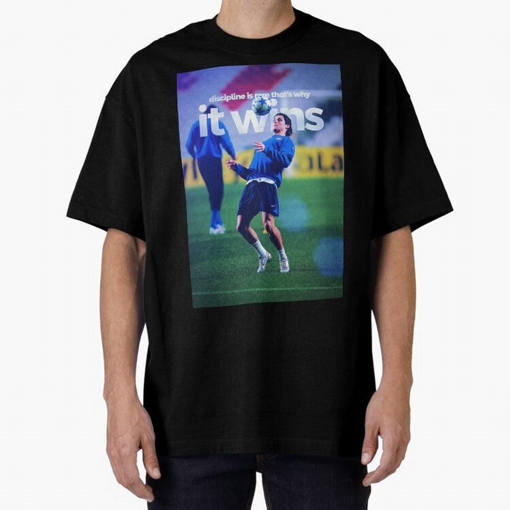 Cristiano Ronaldo - Discipline is rare that's why it wins Oversized T-Shirt Show Fan Pride Across FIFA World Cup 2026 Spirit, Made for England, CR7, Match Day Excitement, Supporter Culture, Golden Goals and Global Football Passion; Built for