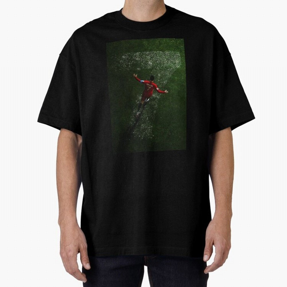 CR7 The G.O.A.T. Football Art - Cristiano Ronaldo Oversized T-Shirt Make Your Look Match Global Football Passion for FIFA World Cup 2026 USA Canada Mexico, Made for Messi and Cristiano Ronaldo, England, Champion Mindset, Group Stage Buzz, Knockout