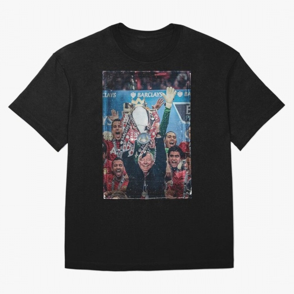 Sir Alex Ferguson Vintage Oversized T-Shirt Bring Trophy Dreams to FIFA World Cup 2026 Built around Messi, CR7 and Mbappe, England and Germany Energy, Sports Nostalgia, International Competition, Famous Players and Unforgettable Victories; Perfect