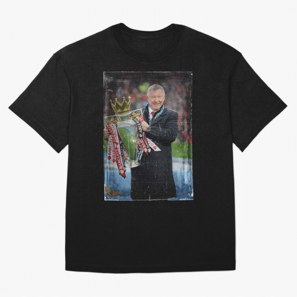 Sir Alex Ferguson Champion Oversized T-Shirt Capture Match Day Hype around FIFA World Cup 2026, Cristiano Ronaldo, Haaland and CR7, Argentina and Brazil, Retro Football Energy, Iconic Rivalries, Trophy Chase Drama and Stadium Atmosphere; Ideal for