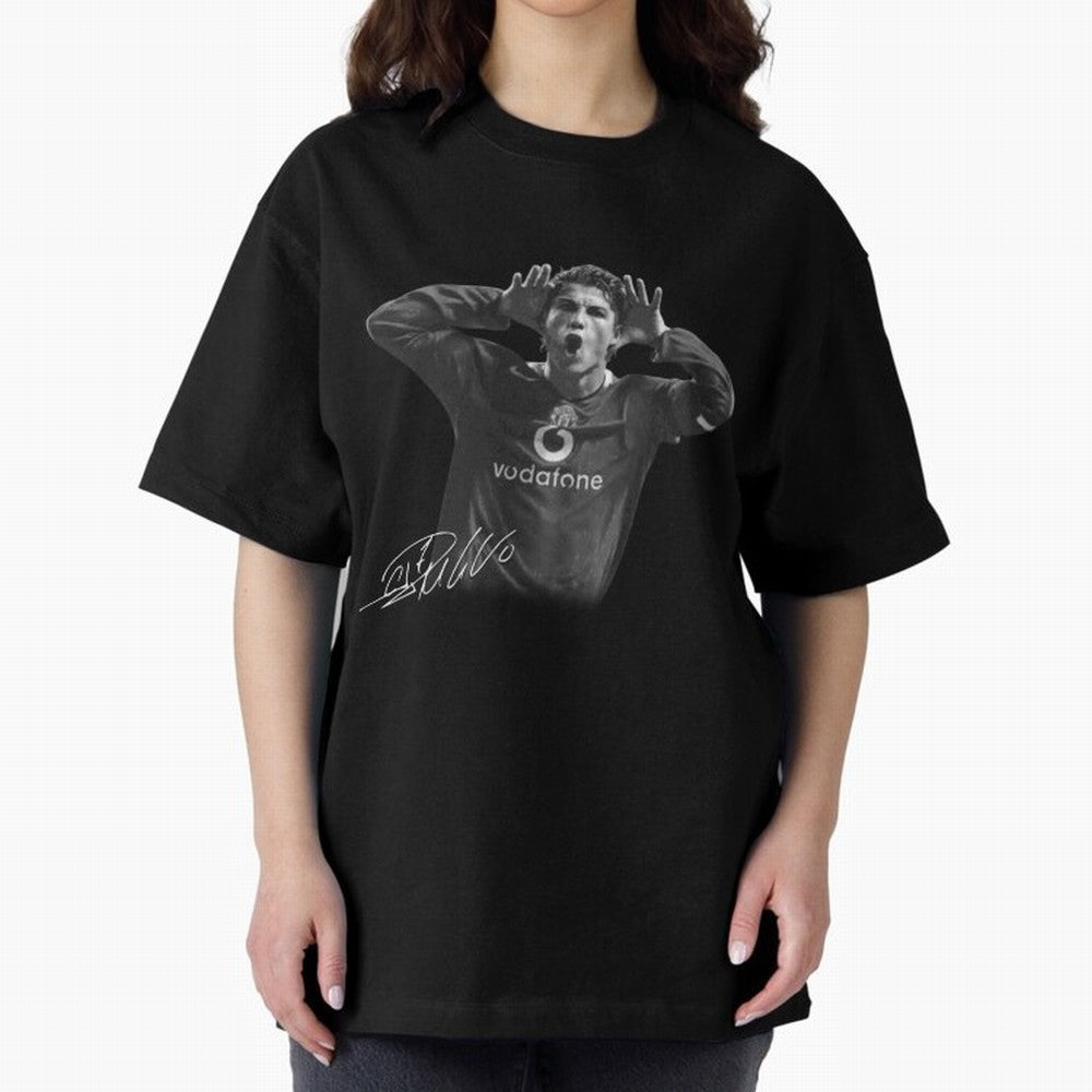 Black and White Cristiano Ronaldo T-Shirt Young Manchester Ronaldo - Celebration Oversized T-Shirt Stand with FIFA World Cup 2026 USA Canada Mexico for Fans of Haaland and Mbappe and England, France and Netherlands, Bringing Classic Soccer