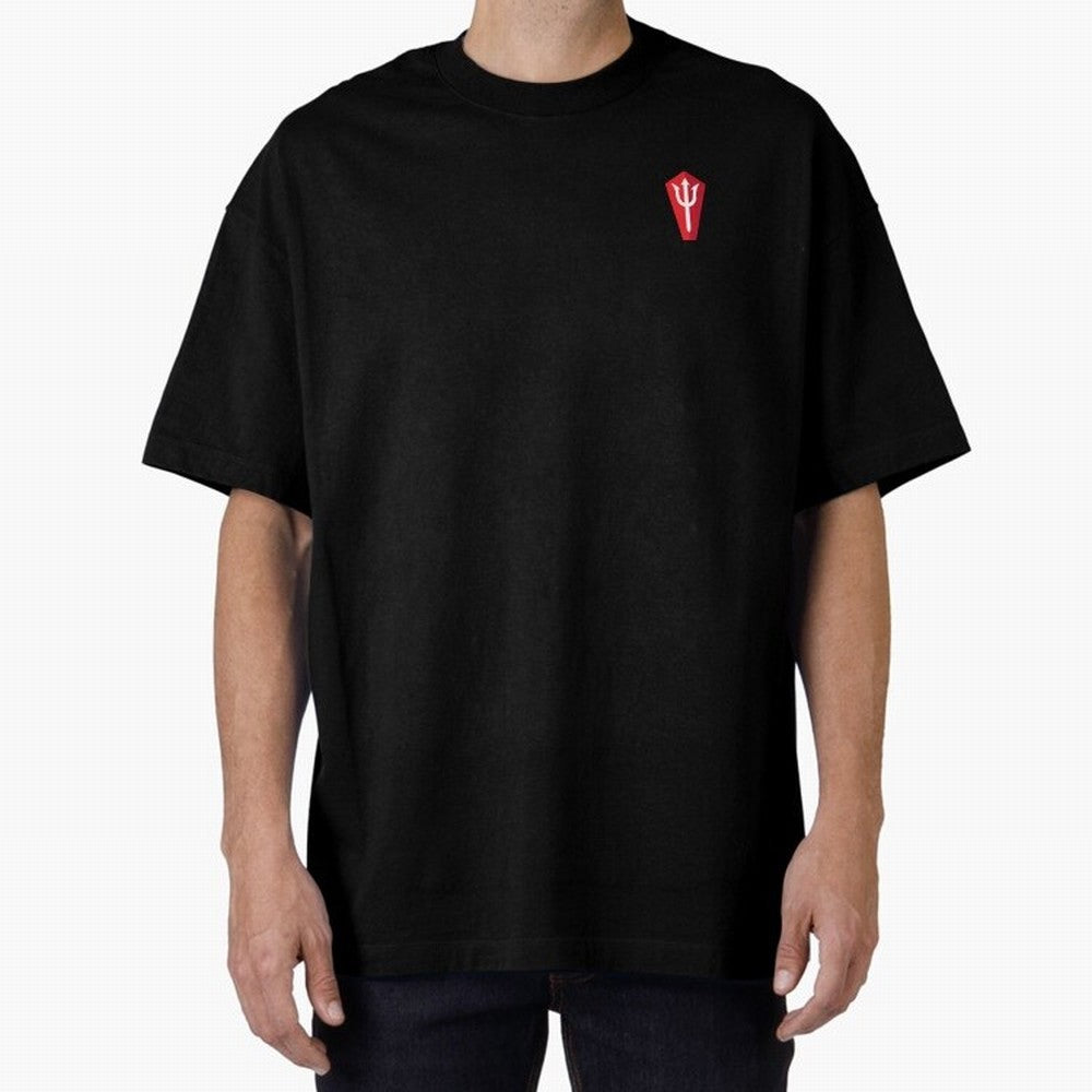 Manchester United Trident Oversized T-Shirt Follow the Road to FIFA World Cup 2026 USA Canada Mexico with Messi, Neymar and Mbappe, England and Germany Energy, Championship Spirit, Famous Goals, Roaring Crowds and International Football Unity;