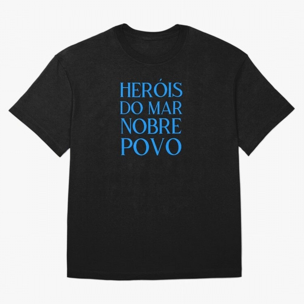 Her¨®is do Mar Nobre Povo blue 2 Oversized T-Shirt Represent FIFA World Cup 2026 for Fans of CR7 and Messi and Portugal, Bringing Football Festival Excitement, Trophy Ambitions, Country Rivalries and Star Player Buzz; Perfect for People Who Love