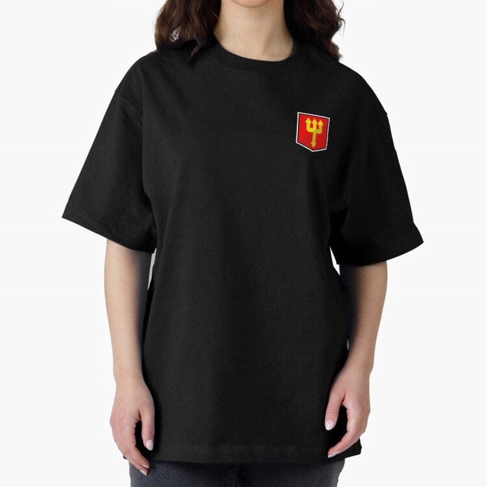Simple Badge Design Manchester United - The Red Devils Trident Oversized T-Shirt Fuel FIFA World Cup 2026 for Fans of Cristiano Ronaldo, Haaland and CR7 and Argentina and Brazil, Bringing Stadium Chants, National Pride, Trophy Dreams and