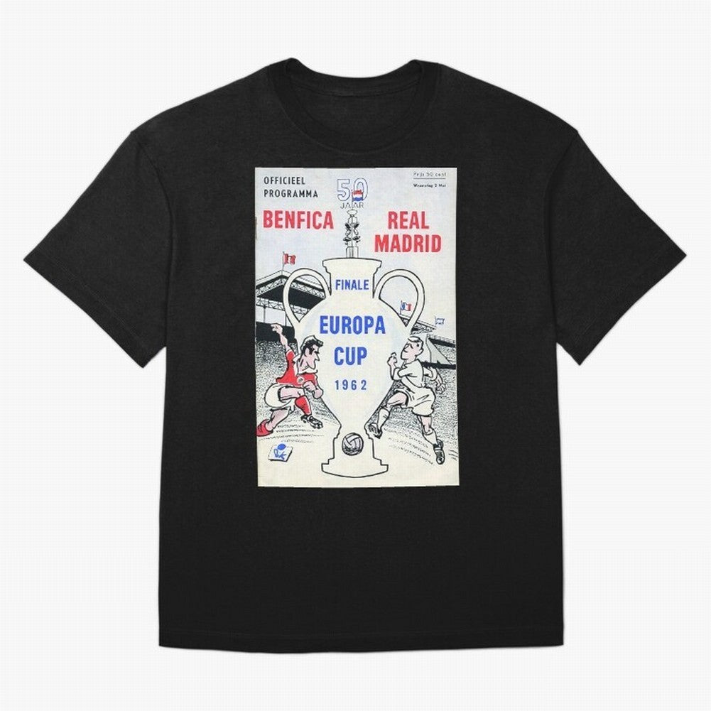 Vintage Champions League Final Poster - Real Madrid vs Benfica Oversized T-Shirt Make Game Day About FIFA World Cup 2026 Group Stage for Fans of Neymar, Haaland and Cristiano Ronaldo and Germany, Bringing Global Supporter Spirit, Legendary Goals,