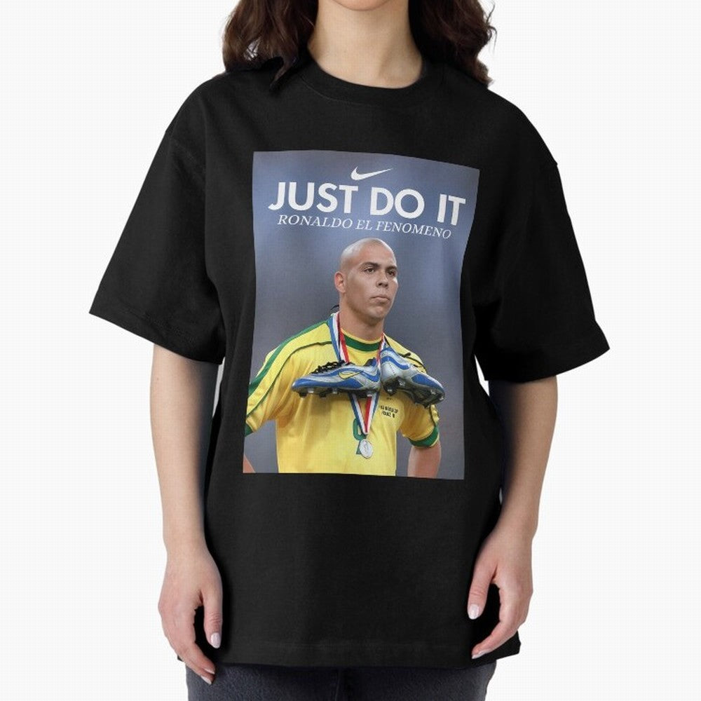 Ronaldo Fenomeno Ronaldo Nazario Vintage Sports Decor Living Room Decor For Walls Sports Bedroom Decor Game Room Decor R9 Oversized T-Shirt Capture Global Football Passion for FIFA World Cup 2026, with Mbappe and Neymar, England and Germany,