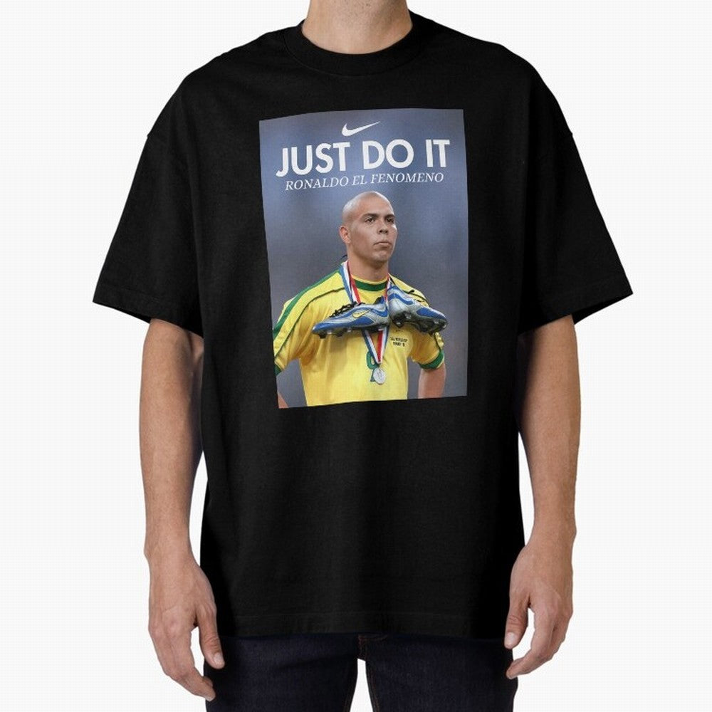 Ronaldo Fenomeno Ronaldo Nazario Vintage Sports Decor Living Room Decor For Walls Sports Bedroom Decor Game Room Decor R9 Oversized T-Shirt Capture Global Football Passion for FIFA World Cup 2026, with Mbappe and Neymar, England and Germany,