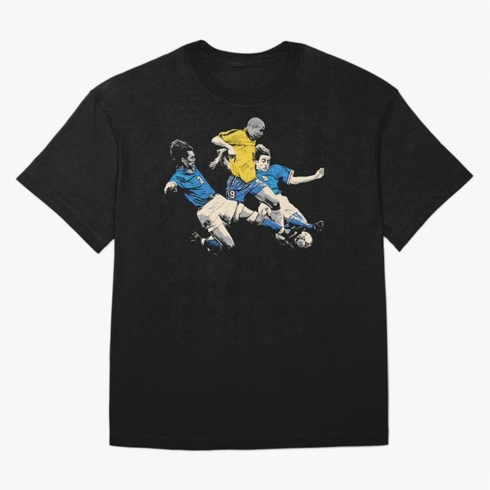 Ronaldo Nazario Oversized T-Shirt Feel Match Day Hype around FIFA World Cup 2026 USA Canada Mexico, Messi, Argentina, France and Brazil, Football Festival Excitement, Trophy Ambitions, Country Rivalries and Star Player Buzz; Great for Watch