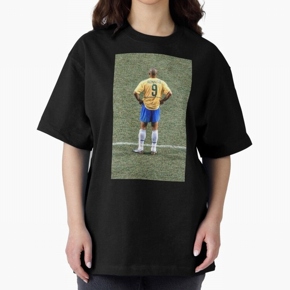 Illustration Ronaldo Luis Nazario de Lima Oversized T-Shirt Honor Champions and Dreams in the FIFA World Cup 2026 Group Stage Journey through Messi and Cristiano Ronaldo Highlights, Argentina and Brazil Pride, Football History, Final Match Energy,