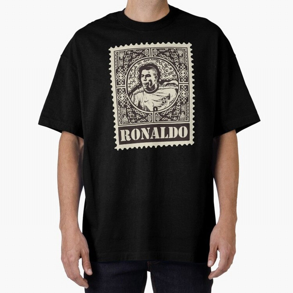 LEGEND FOOTBALL Oversized T-Shirt Feel the Roar of FIFA World Cup 2026 Group Stage Connected to Haaland and Mbappe, Brazil, Portugal and Argentina Energy, Supporter Pride, Iconic Celebrations, Legendary Names and Global Match Day Energy; Built for