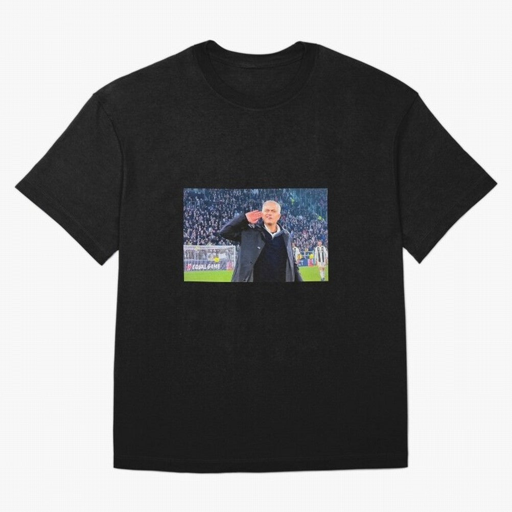 Mourinho VS Juventus Oversized T-Shirt Remember Iconic Moments from Global Football Passion for FIFA World Cup 2026 Group Stage, Centered on CR7 and Messi, France and Portugal, Sports Nostalgia, International Competition, Famous Players and