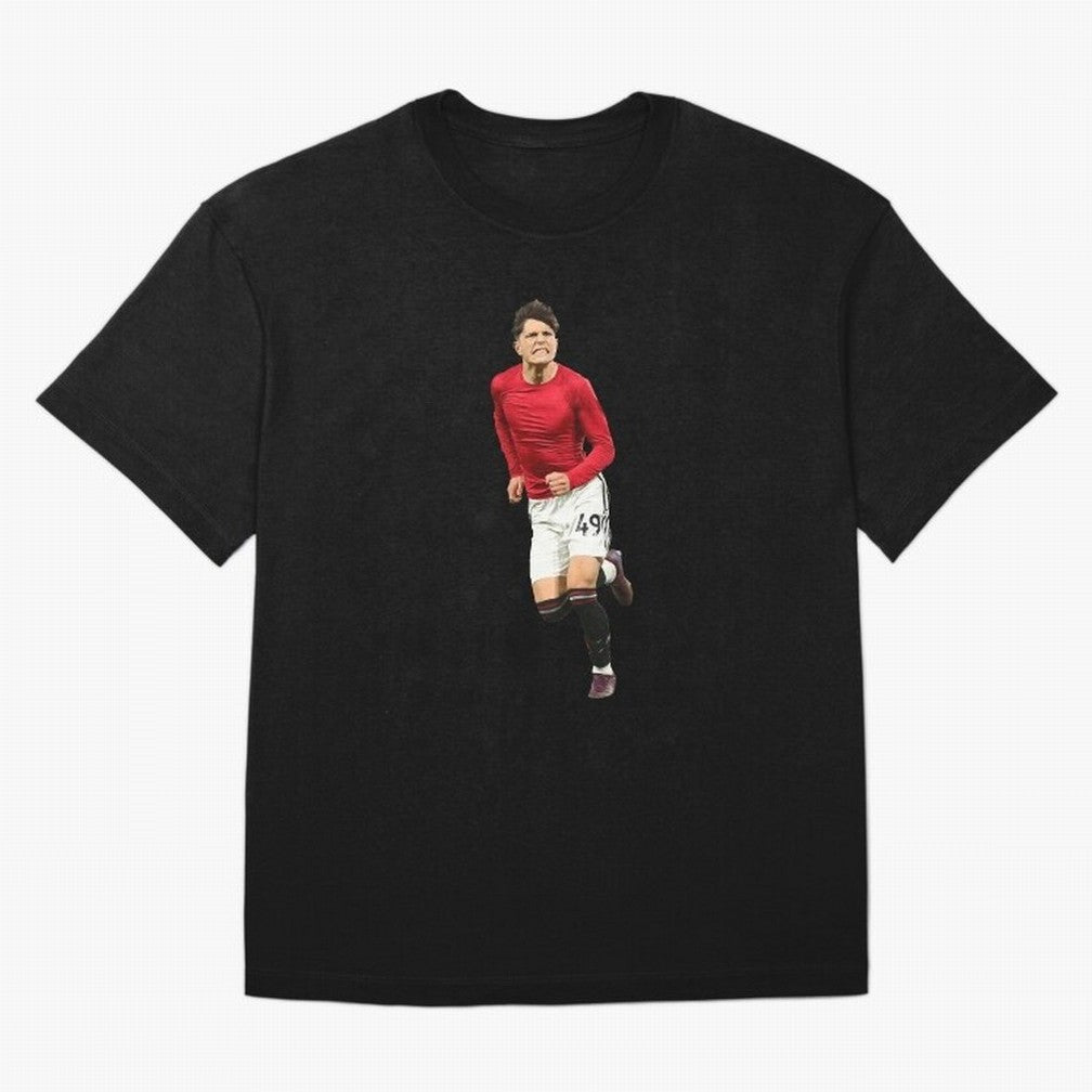 Alejandro Garnacho celebration Oversized T-Shirt Make the Season About FIFA World Cup 2026 USA Canada Mexico for Fans of Messi and Brazil, Bringing Championship Spirit, Famous Goals, Roaring Crowds and International Football Unity; Ideal for