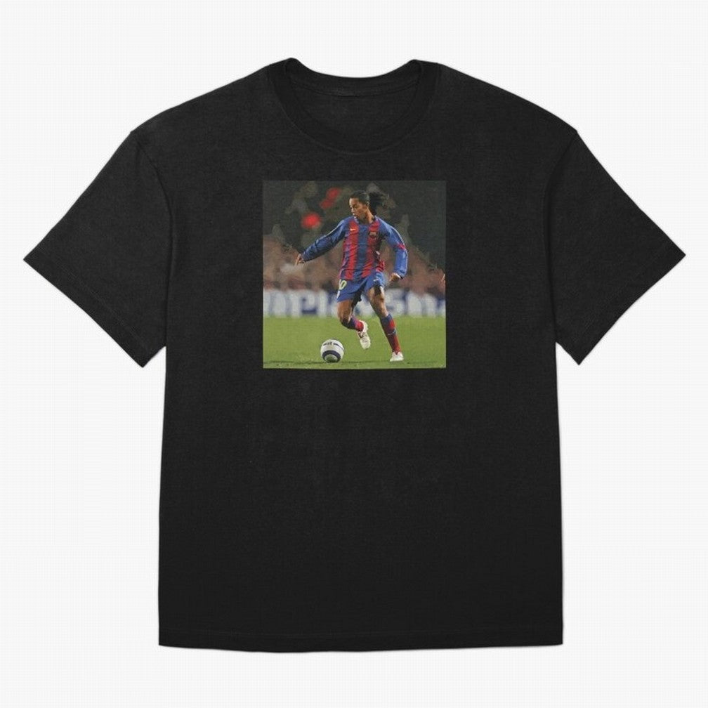 The Magician Ronaldinho Classic T-Shirt Carry Global Football Passion for FIFA World Cup 2026 USA Canada Mexico, Centered on CR7, Spain, Soccer Culture, Superstar Moments, National Team Dreams and Competitive Fire; Ideal for Fans Who Follow Messi,