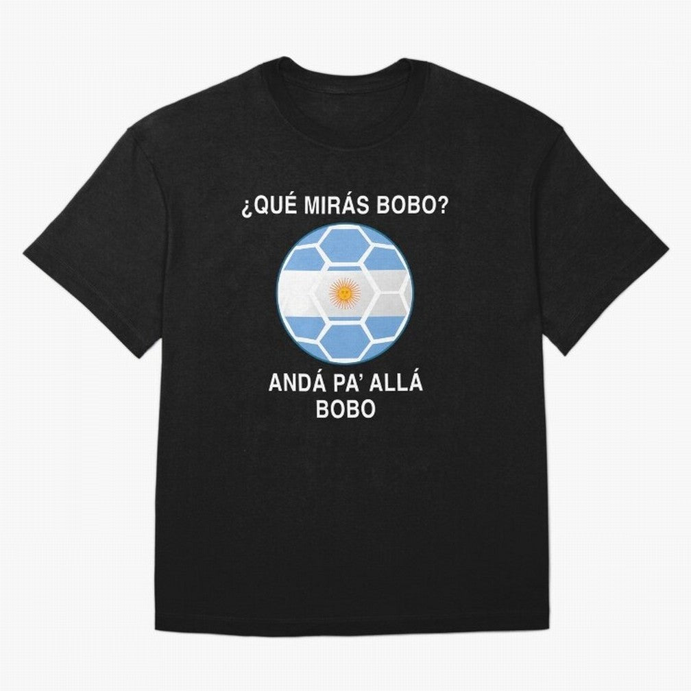 Que Miras Bobo Messi Argentina Ftbol Soccer Qatar 2022 Classic T-Shirt Experience the Global Stage of FIFA World Cup 2026 Spirit, Filled with Portugal, Spain and Germany, Neymar, Game Day Rituals, Football Legends, Country Pride and the Road to the