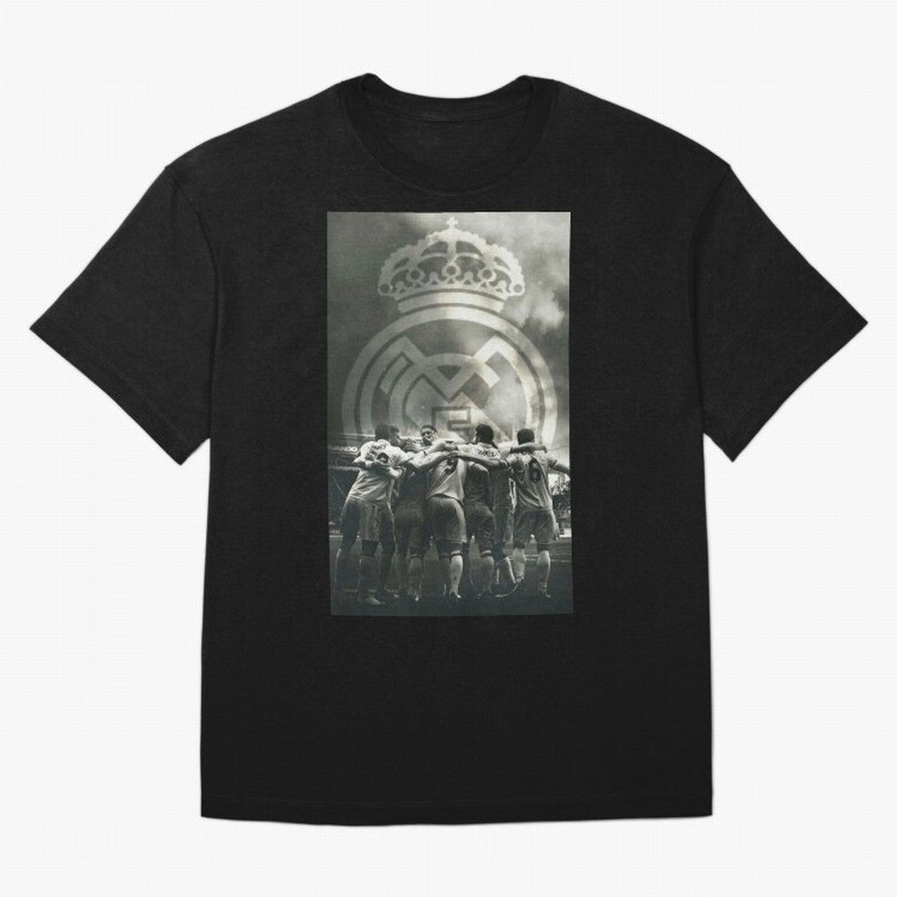 King Madrid Premium T-Shirt Elevate the FIFA World Cup 2026 Group Stage Journey through Messi, Neymar and Mbappe Highlights, Argentina Pride, Retro Football Energy, Iconic Rivalries, Trophy Chase Drama and Stadium Atmosphere; Ideal for Football