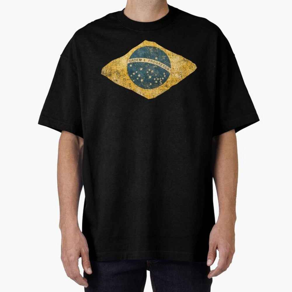 Vintage Brazil Flag Soccer Fan Design Oversized T-Shirt Spotlight FIFA World Cup 2026 Spirit, Filled with England and Germany, CR7, Retro Football Energy, Iconic Rivalries, Trophy Chase Drama and Stadium Atmosphere; Perfect for Supporters Who Want
