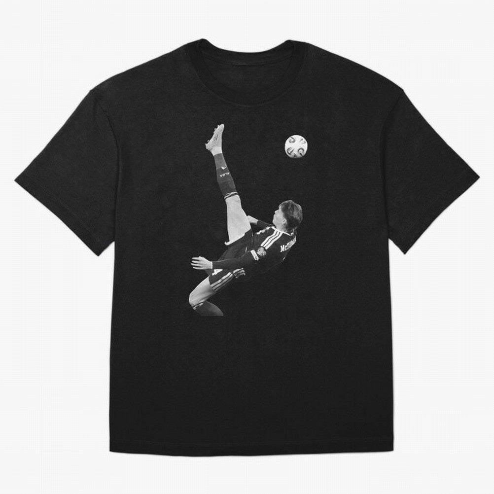 Scotland We'll Be Coming 26 WC Oversized T-Shirt Honor Champions and Dreams in FIFA World Cup 2026 Group Stage Capturing Messi, CR7 and Mbappe, England, France and Netherlands Energy, Tournament Hype, Historic Matchups, Family Viewing Parties and